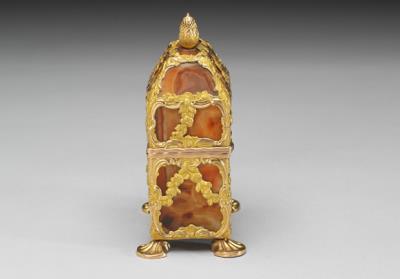 图片[3]-Gilt bronze personal accessory case with inlay of agate. Europe, 18th century.-China Archive